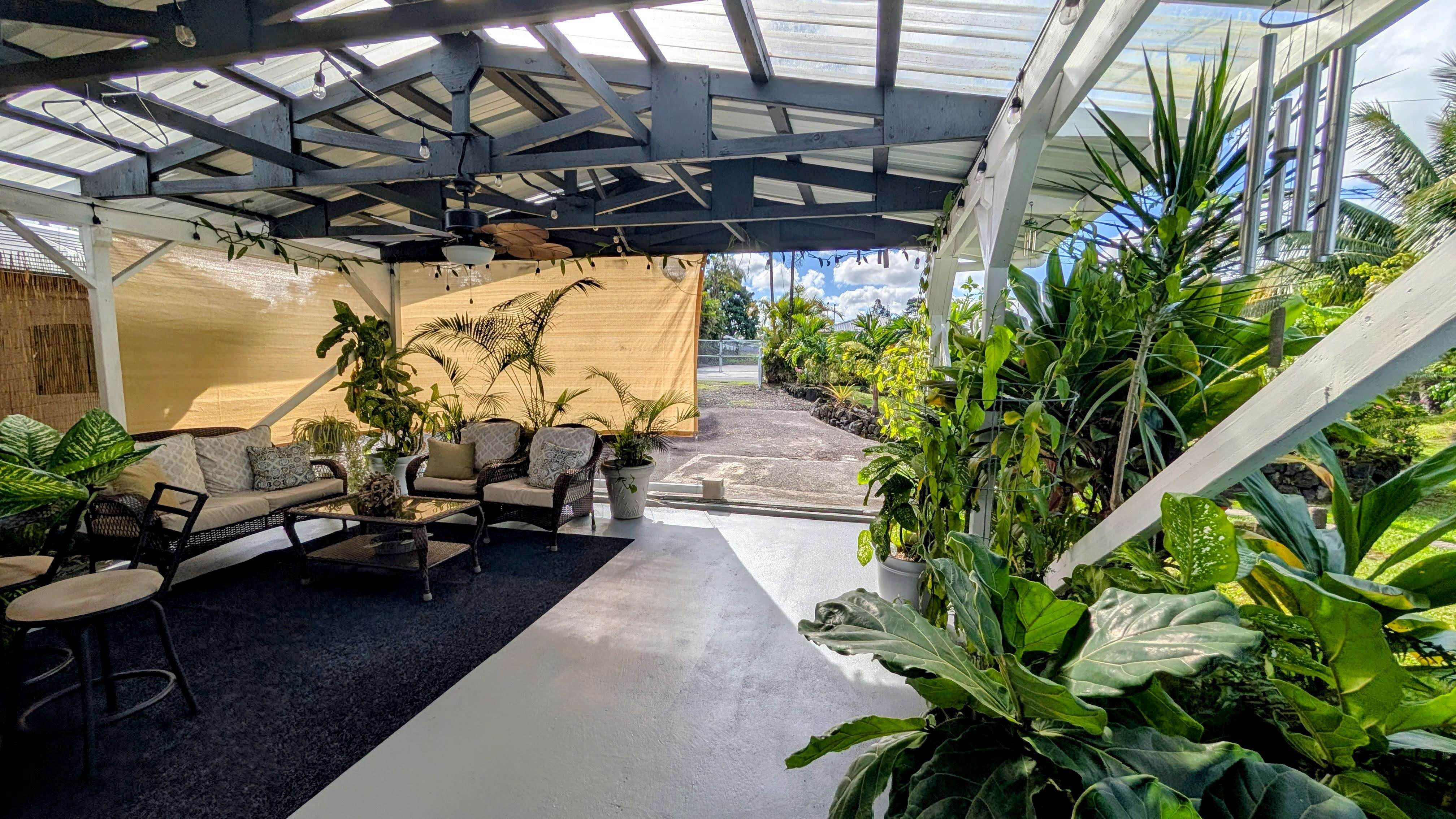 Pahoa, HI 96778,16-2075 SANDALWOOD DR