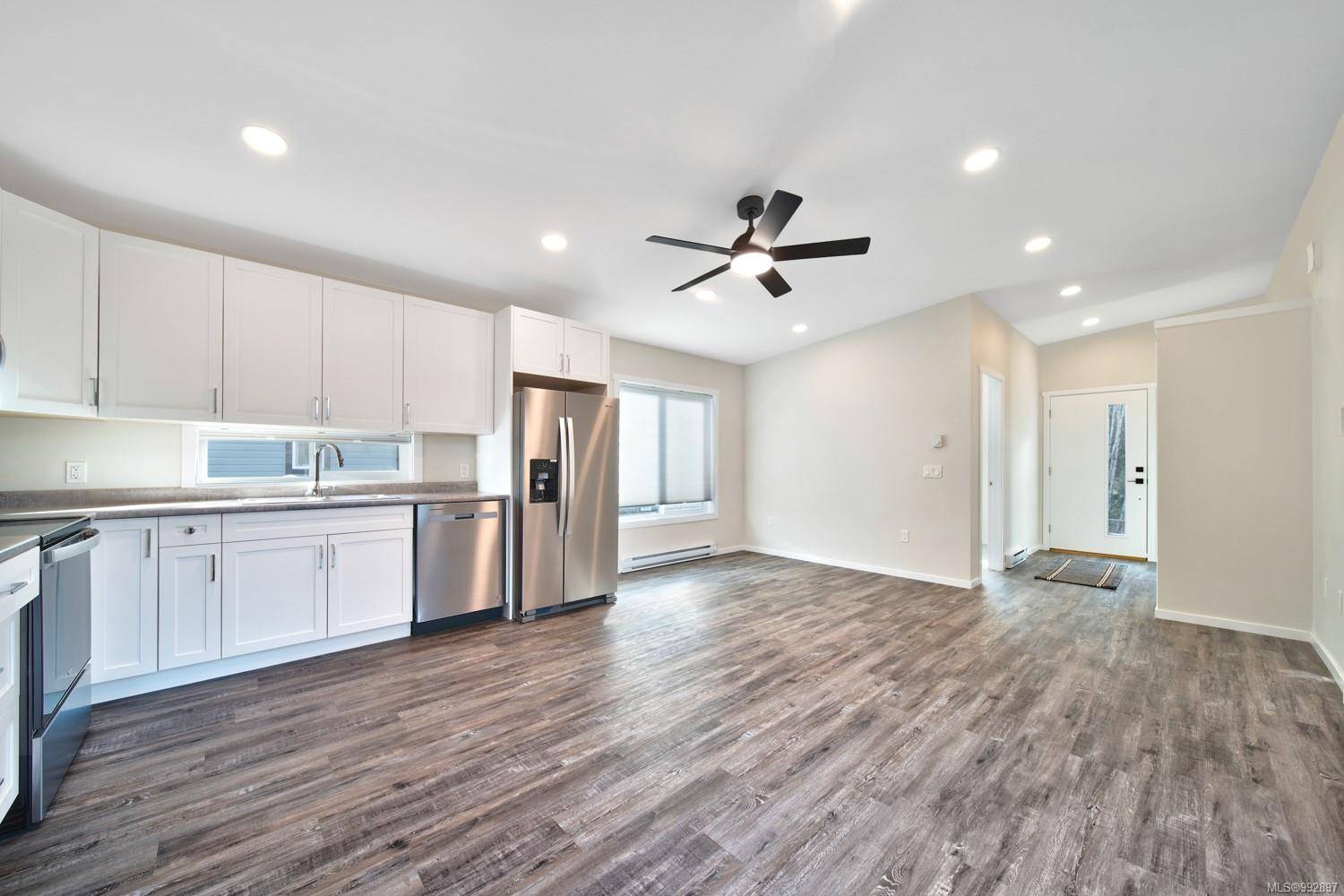 Chemainus, BC V0R 1K4,3499 Henry Rd #102