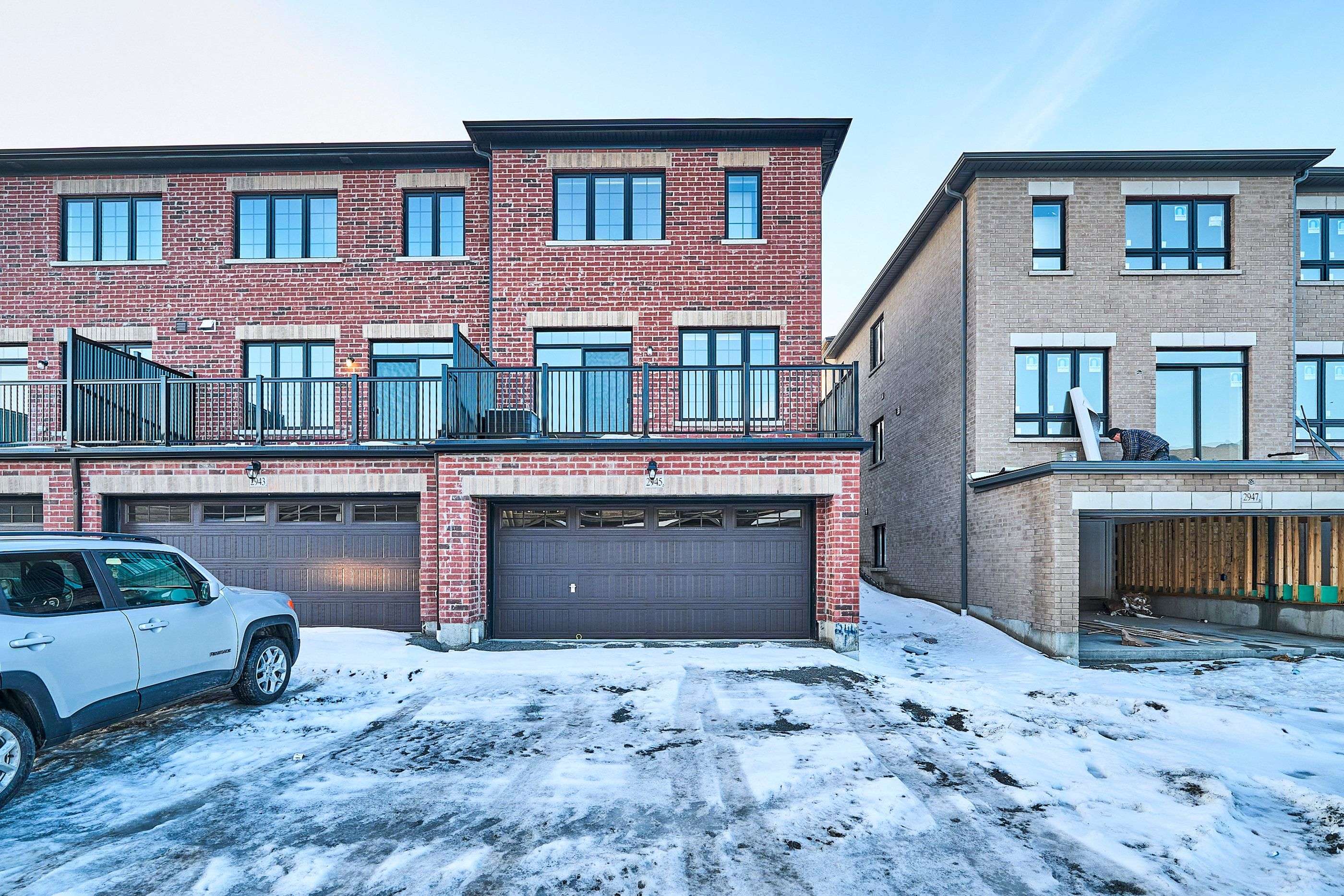 Pickering, ON L1V 2P8,2945 Starlight DR