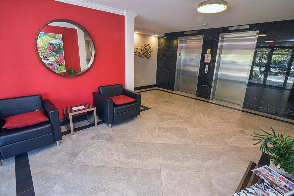 Pompano Beach, FL 33069,2661 S Course Dr #707