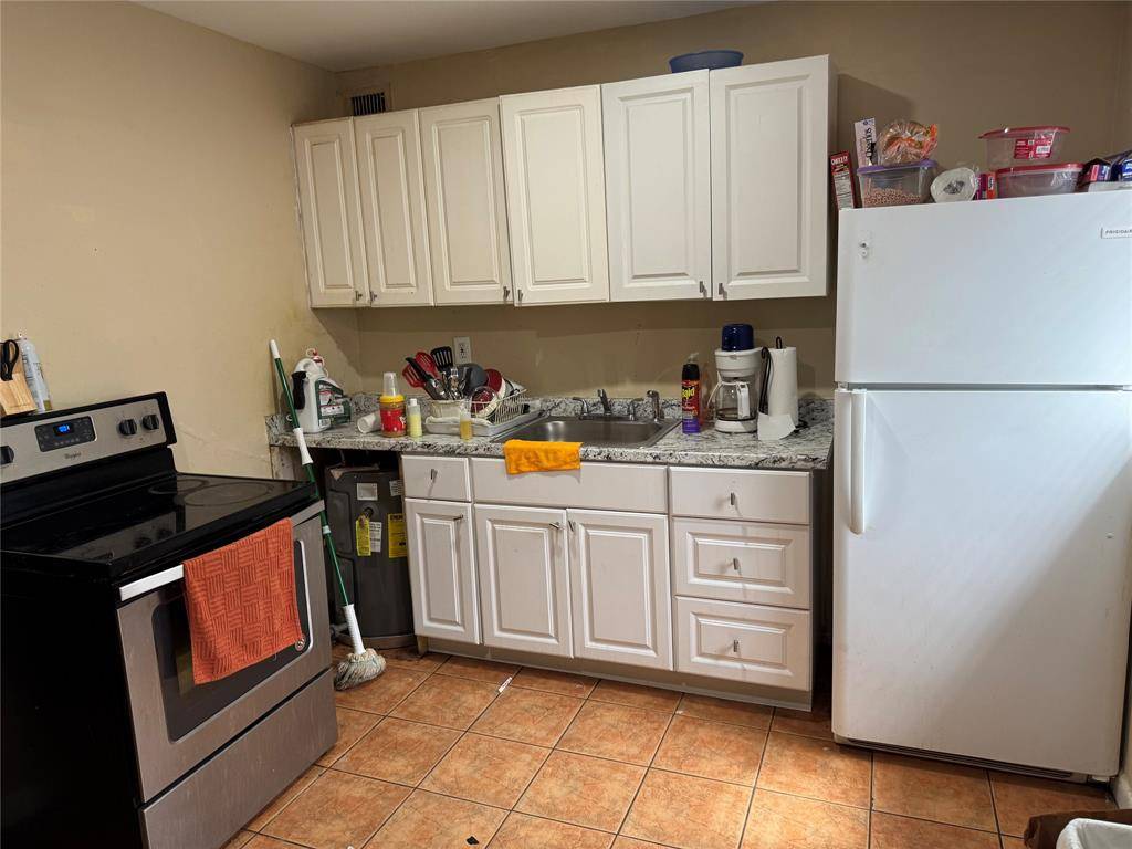 Fort Lauderdale, FL 33312,911 SW 15th Ter #1