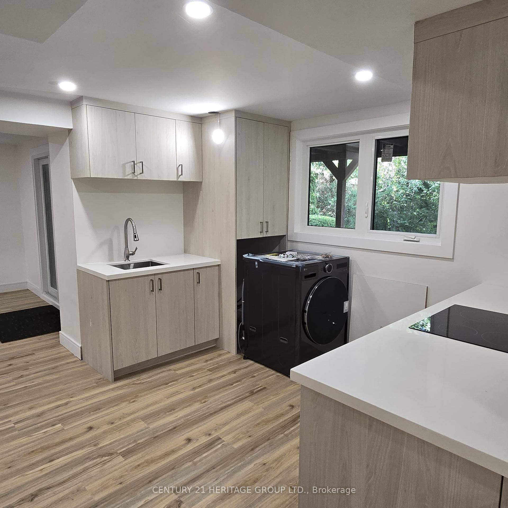 Richmond Hill, ON L4C 7M4,18 Lippincott CT #Bsmt