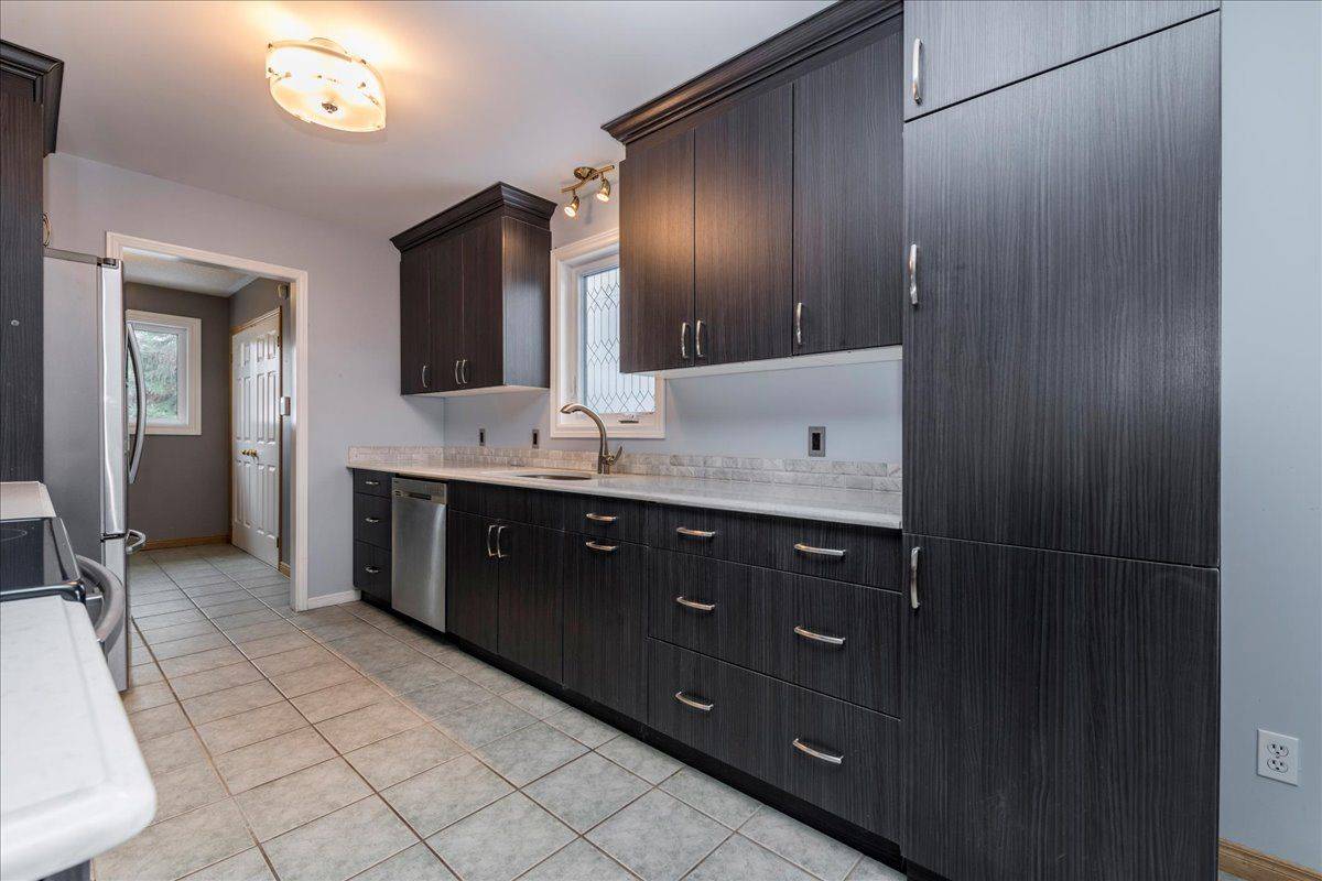 Innisfil, ON L9S 2G2,2286 25 Side Road