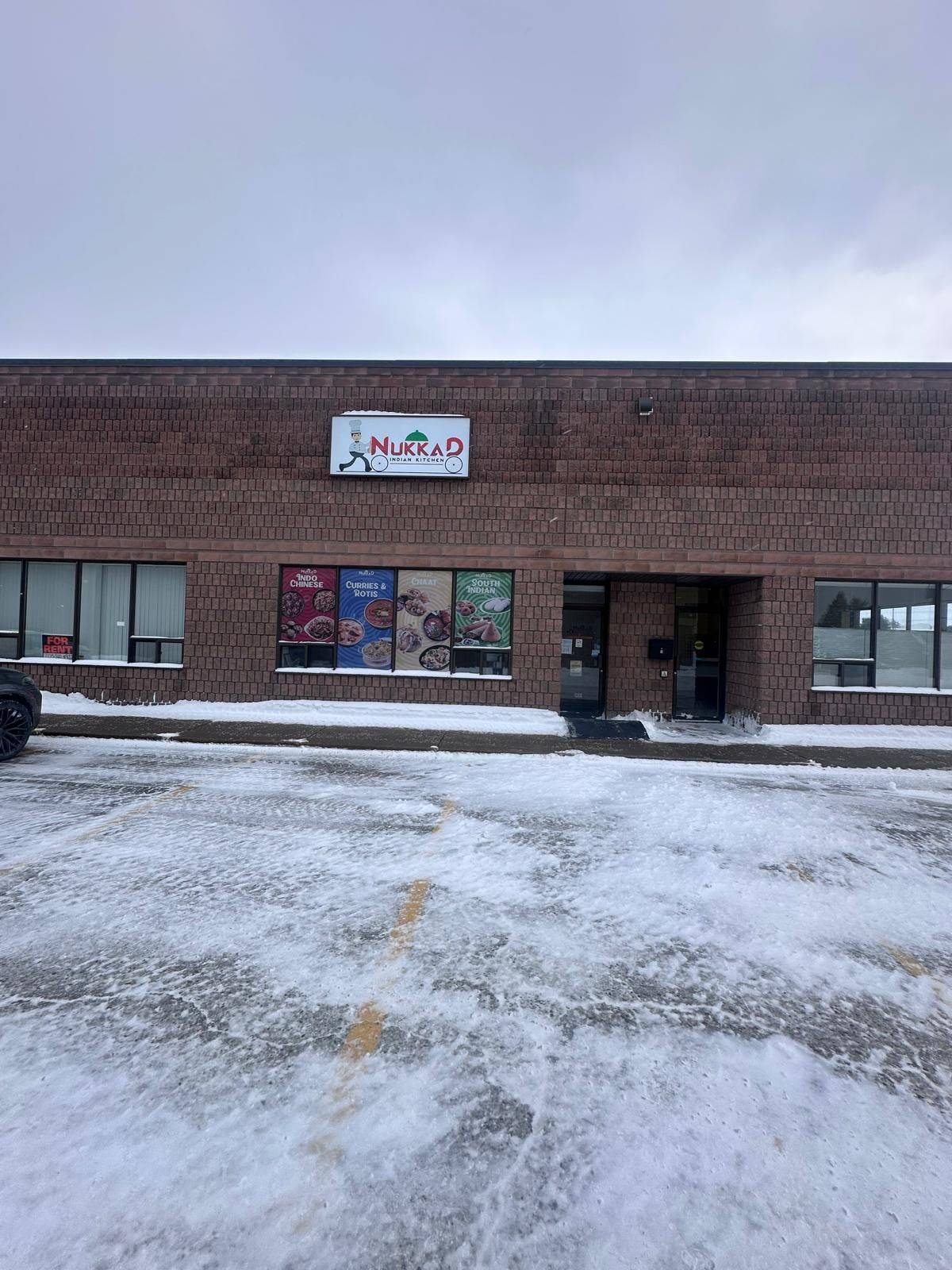 Barrie, ON L4N 9A7,25 SAUNDERS RD #2