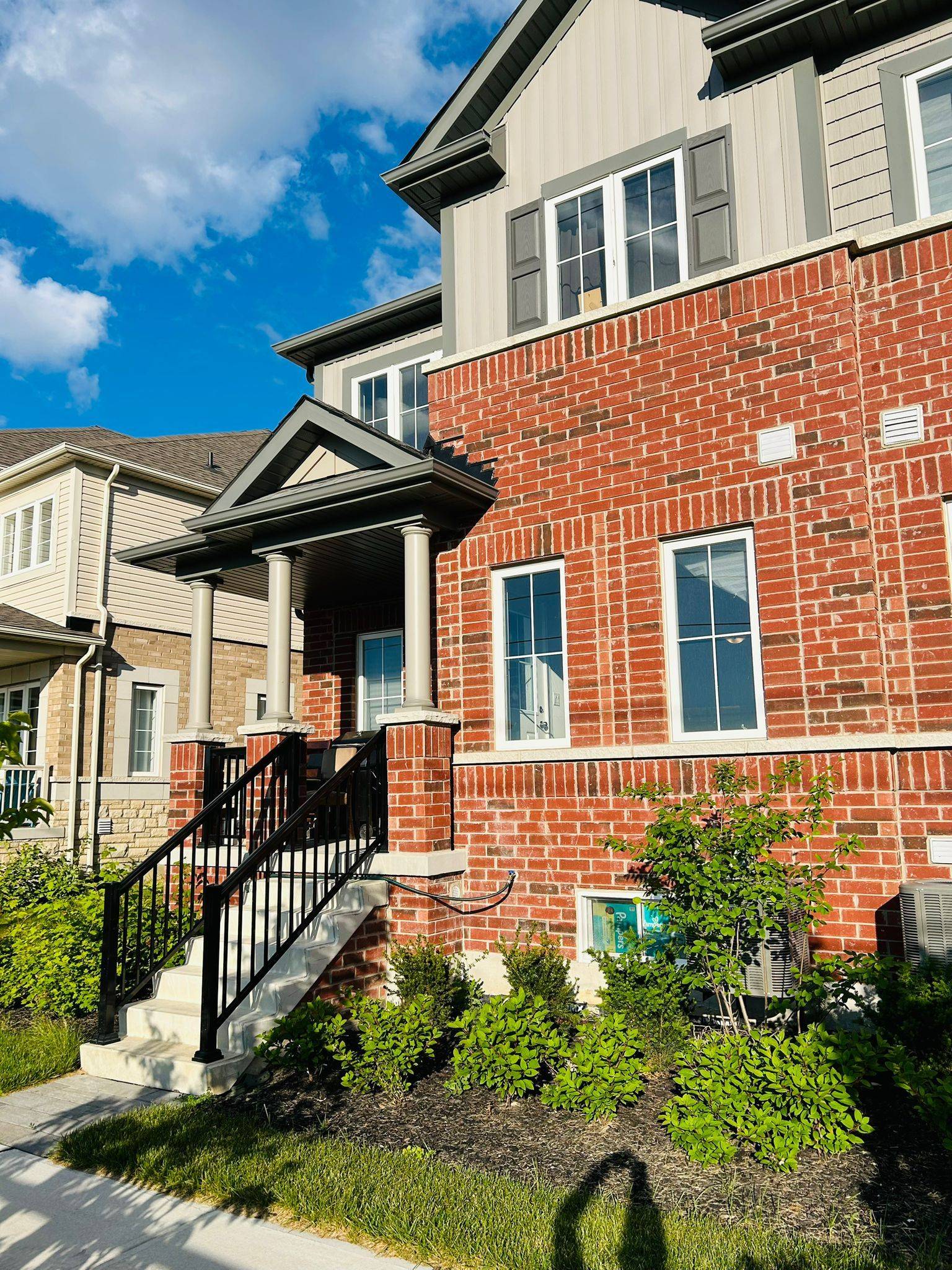 Brampton, ON L7A 5K2,35 Brixham Lane N/A