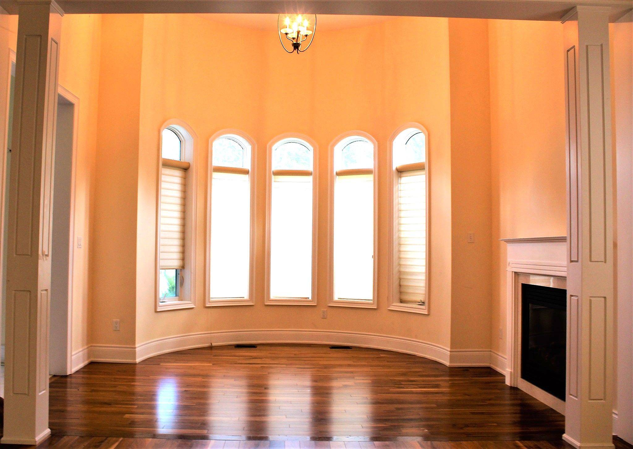 Mississauga, ON L5H 1X4,1275 Saginaw CRES N