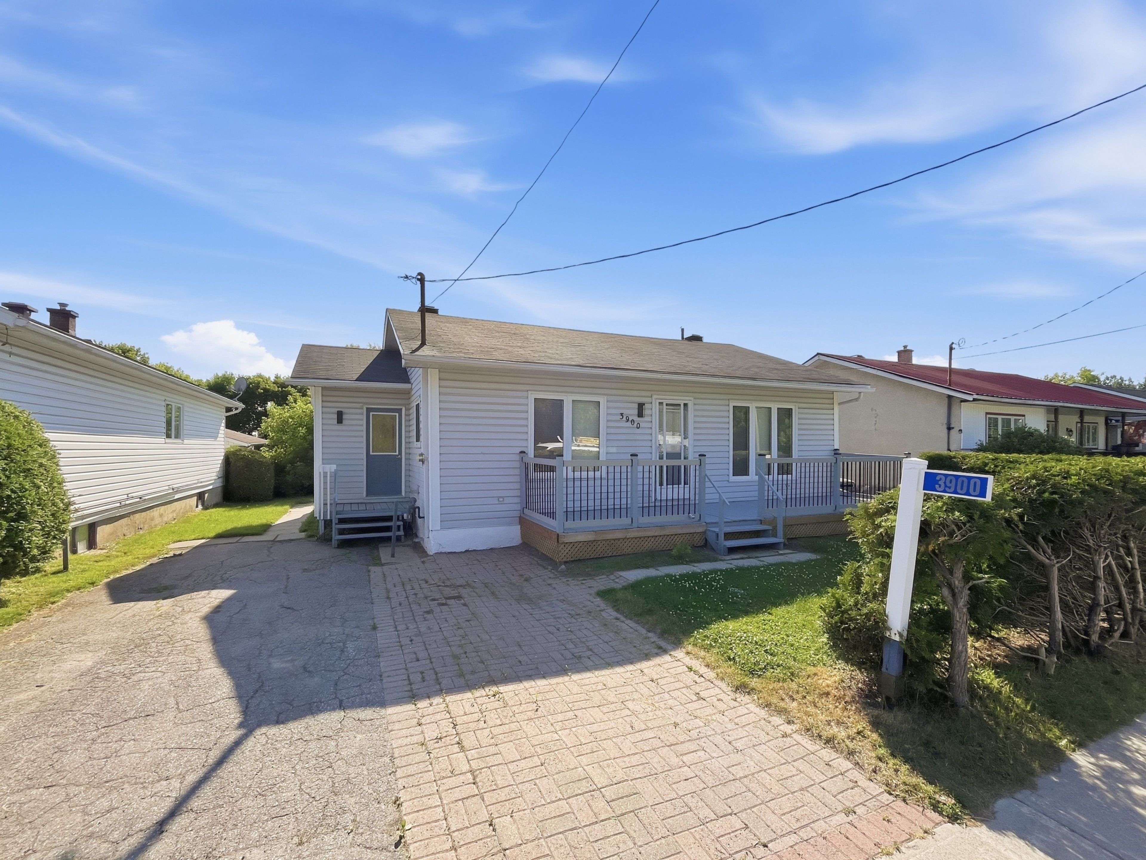 Clarence-rockland, ON K0A 1E0,3900 Champlain RD