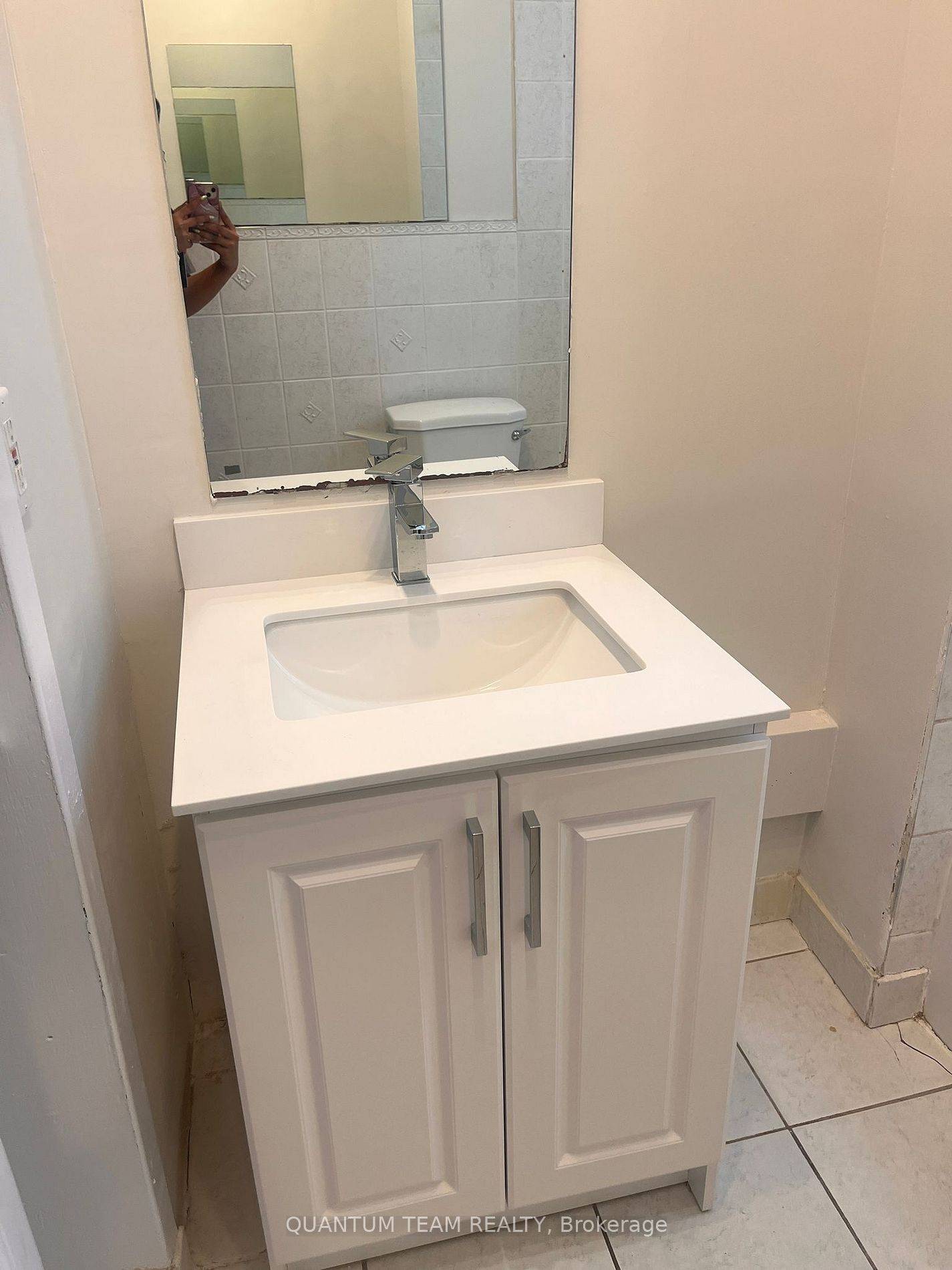 St. Catharines, ON L2M 5P2,18 Ormonde AVE #main