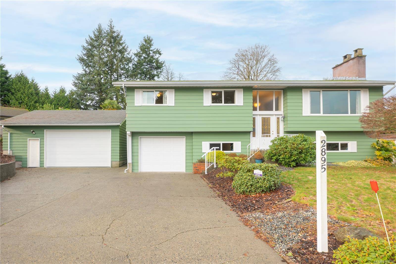 Nanaimo, BC V9S 3R2,2895 Staffordshire Terr