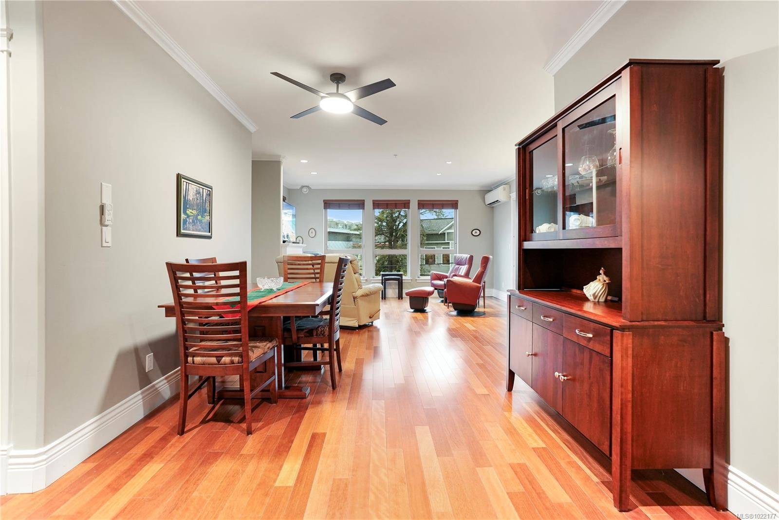 Langford, BC V9B 2X4,755 Goldstream Ave #214