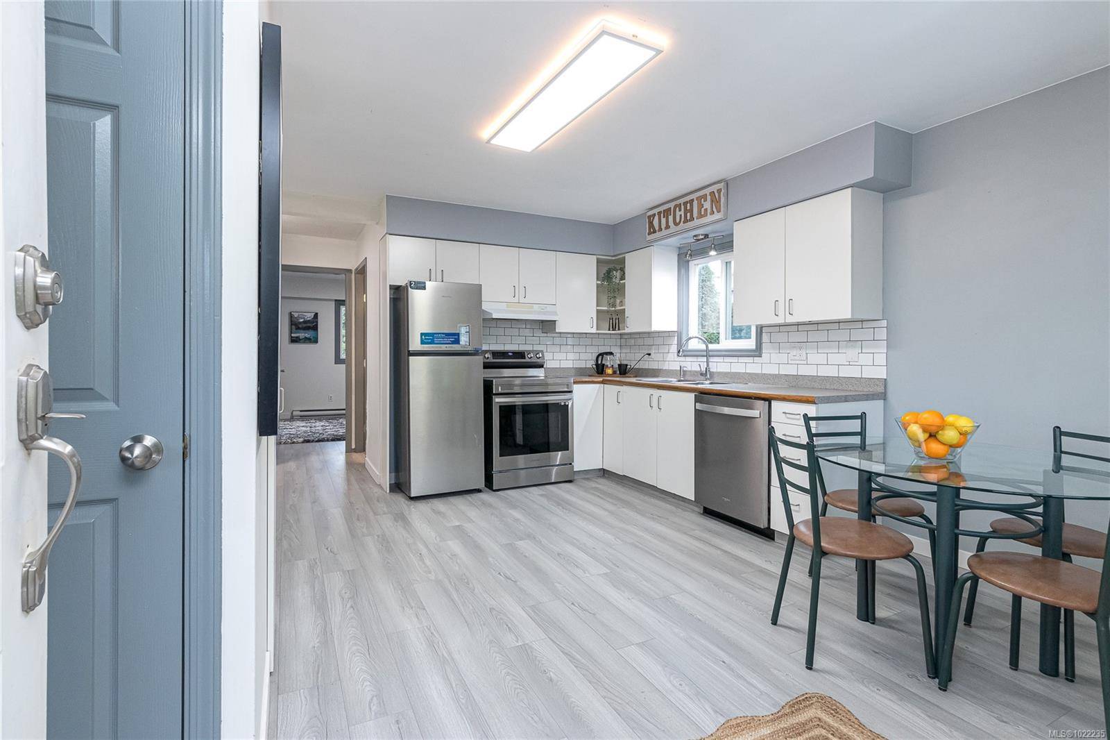 Langford, BC V9B 2T6,999 Furber Rd