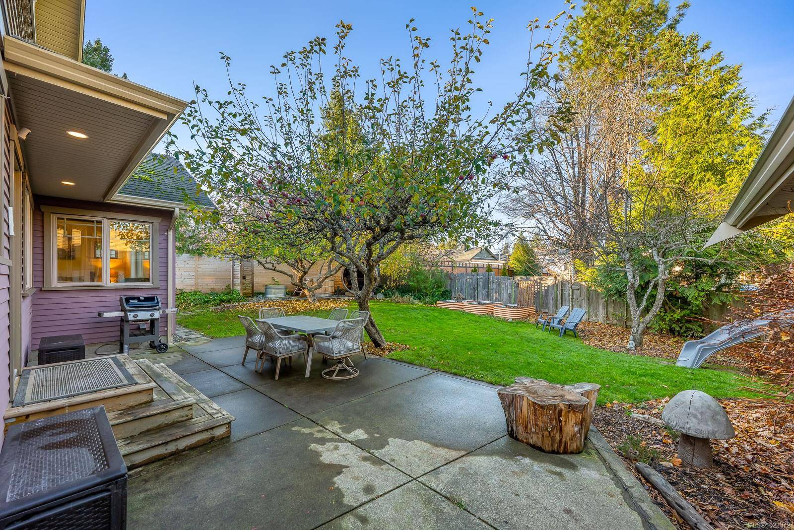 Comox, BC V9M 2X8,1610 Dogwood Ave