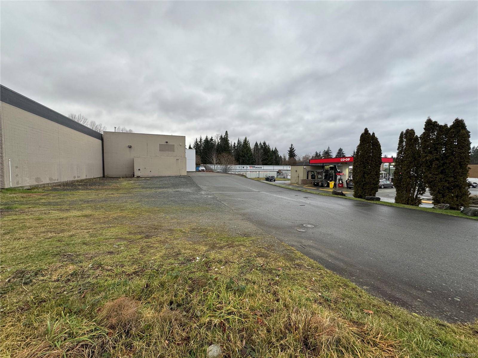 Campbell River, BC V9W 5K7,930 Ironwood St