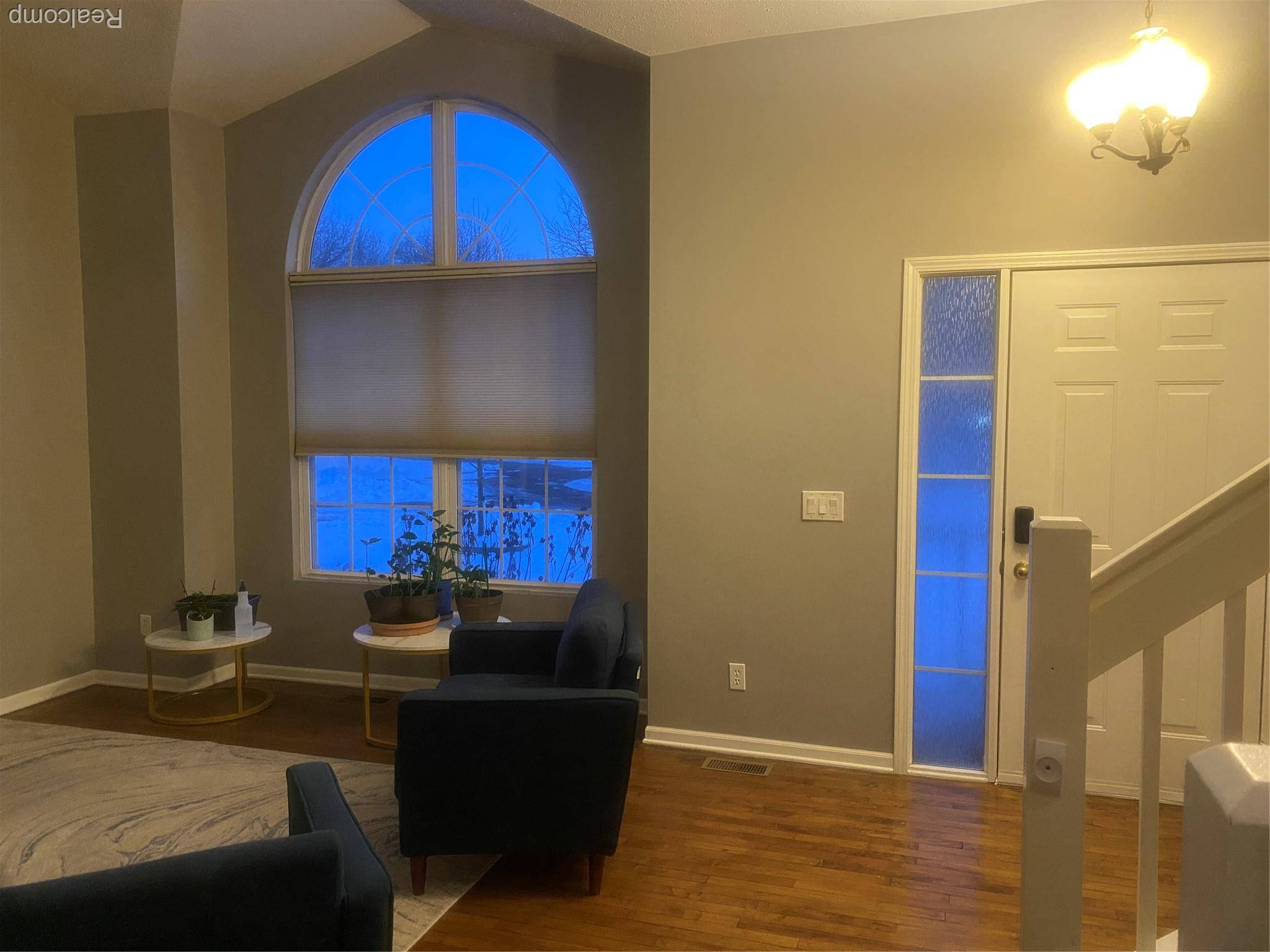 Waterford, MI 48327,6866 Fox LN