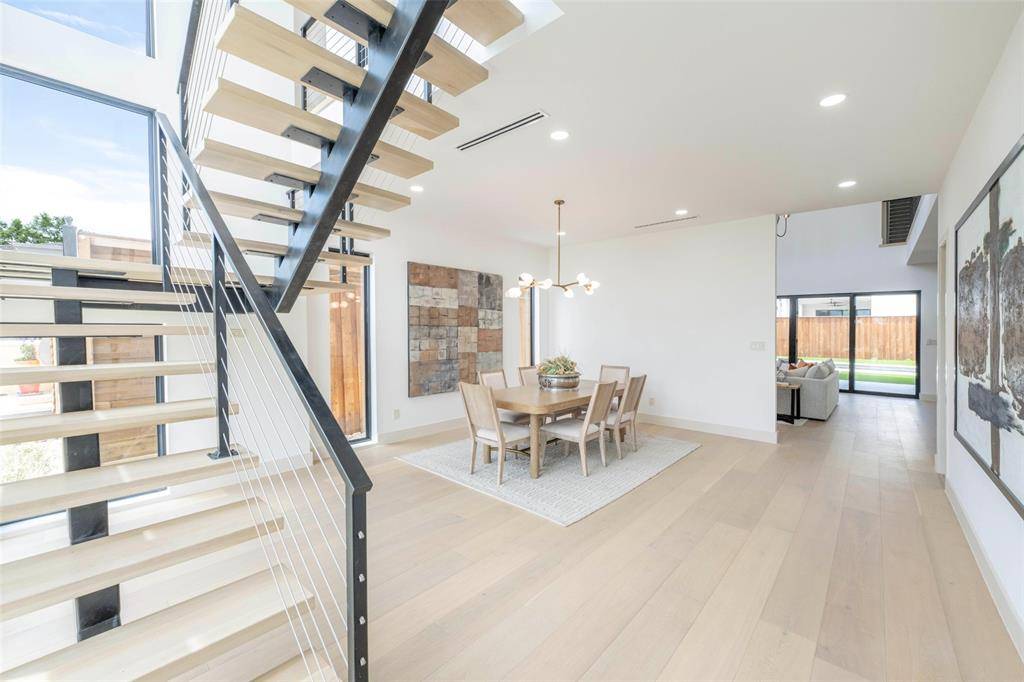 Dallas, TX 75229,4435 Merrell Road