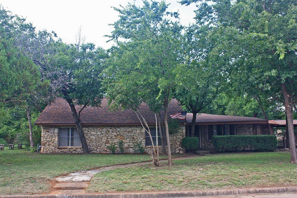 Glen Rose, TX 76043,305 Bryan Street