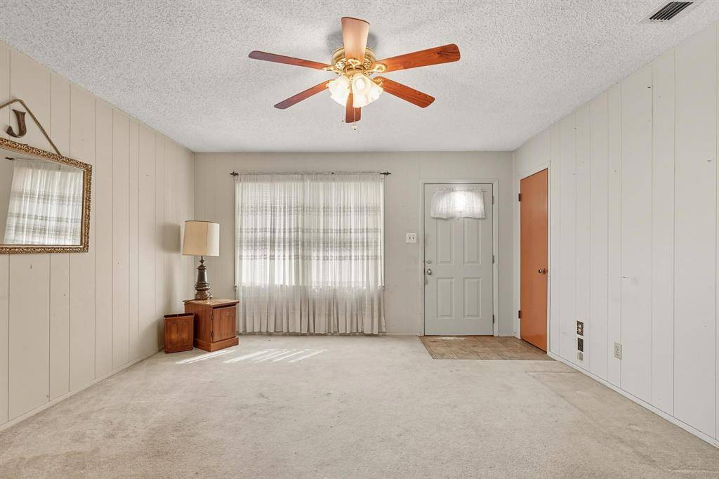 Aspermont, TX 79502,1488 Mccarty Street