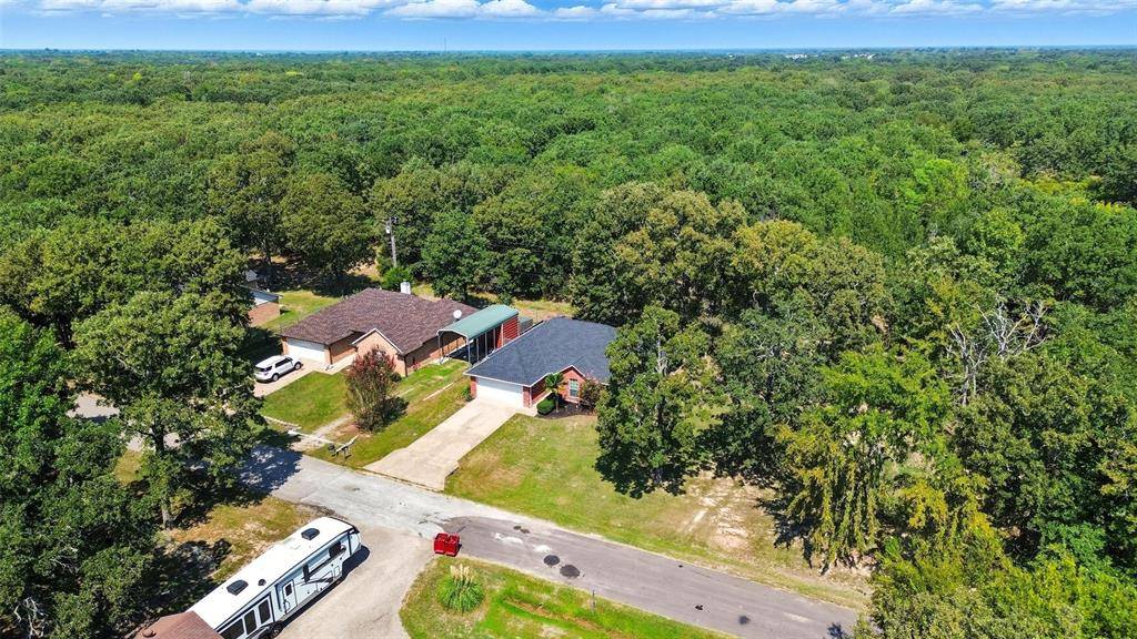 West Tawakoni, TX 75474,332 Comanche Trail