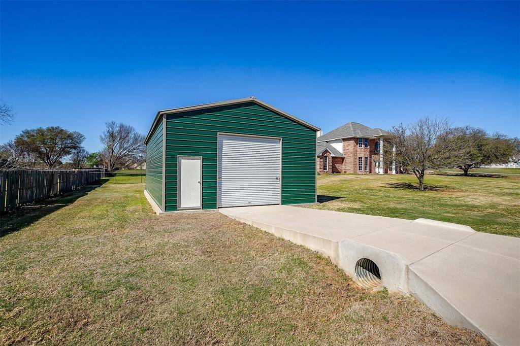 Burleson, TX 76028,2212 Summit Drive