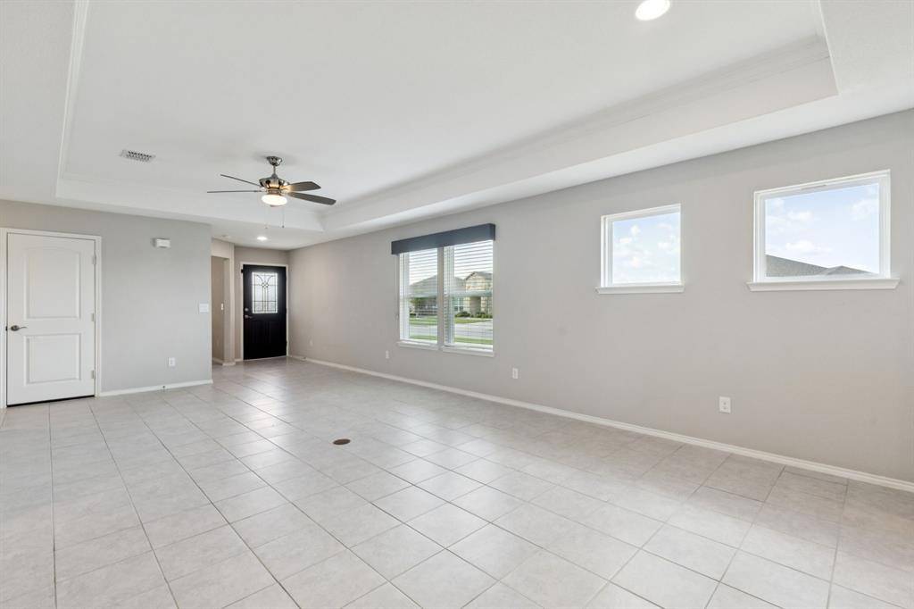 Little Elm, TX 76227,7677 Parade Drive