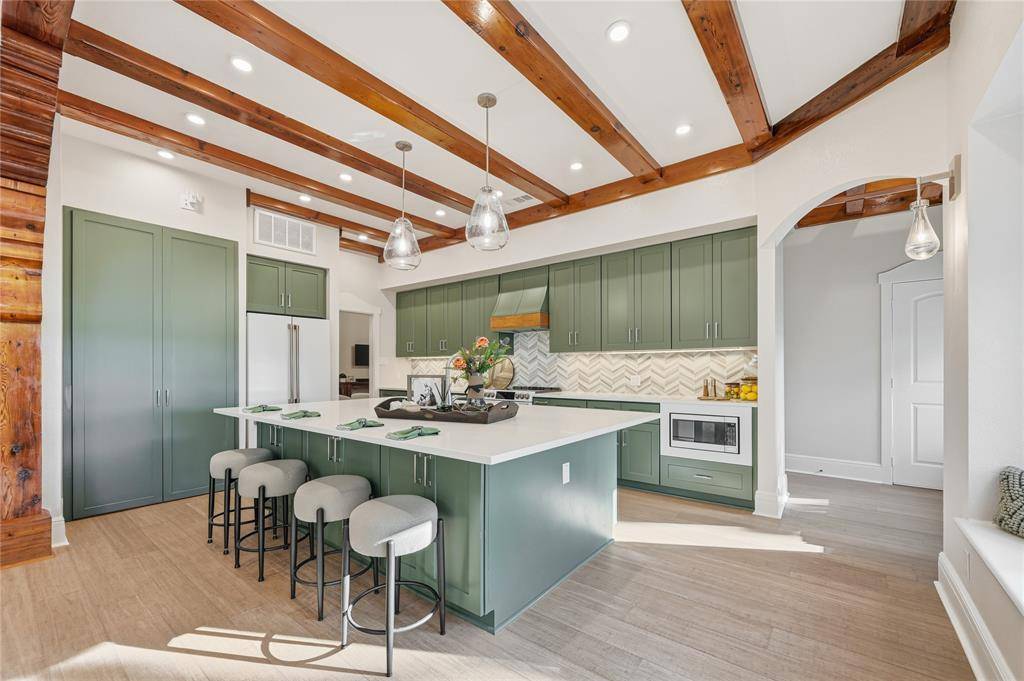 Shady Shores, TX 76208,124 N Garza Road