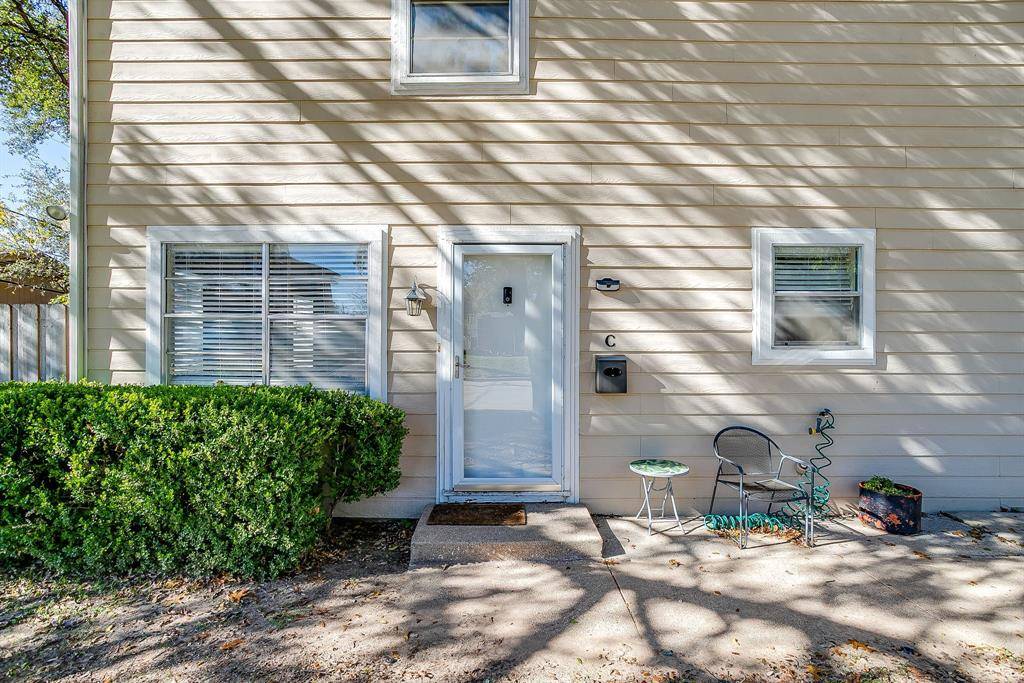 Fort Worth, TX 76107,1900 Sutter Street #C