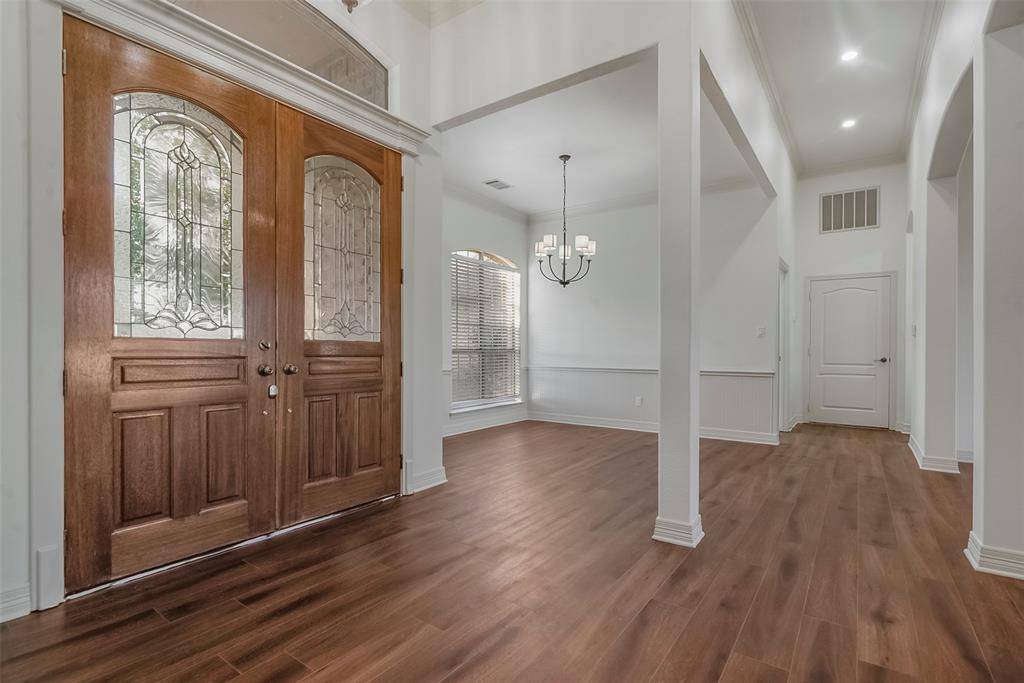 Van Alstyne, TX 75495,102 Buckskin Drive