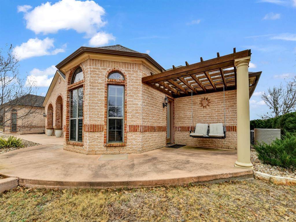 Lipan, TX 76462,525 S Sugartree Drive