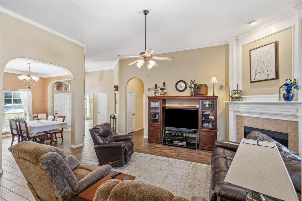 Hurst, TX 76053,921 Ascension Drive