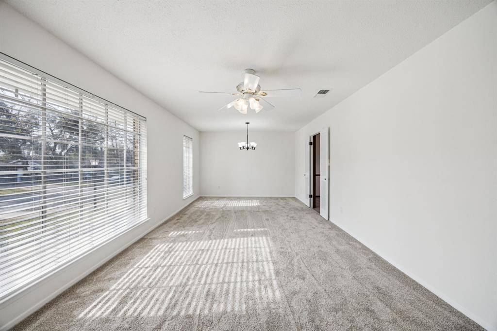 Hurst, TX 76054,432 Hillview Drive