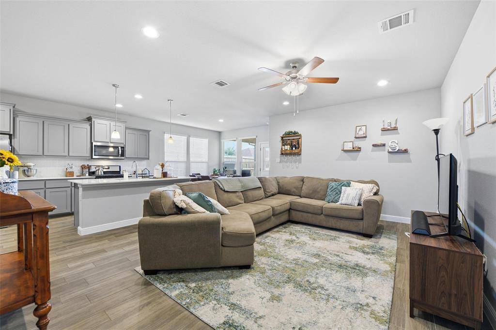 Weatherford, TX 76087,2381 Waggoner Ranch Drive