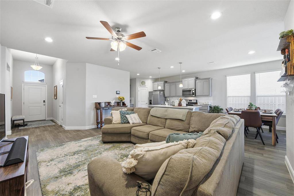 Weatherford, TX 76087,2381 Waggoner Ranch Drive