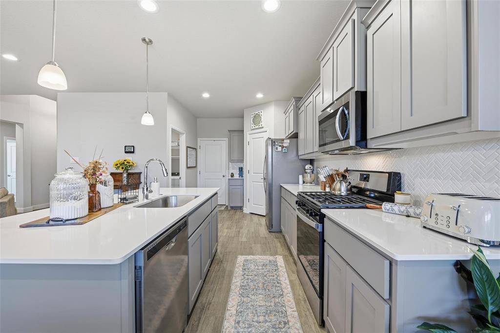 Weatherford, TX 76087,2381 Waggoner Ranch Drive