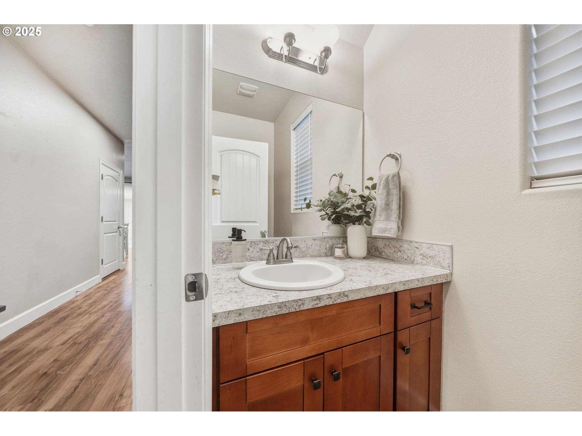 Sandy, OR 97055,19115 CORK AVE