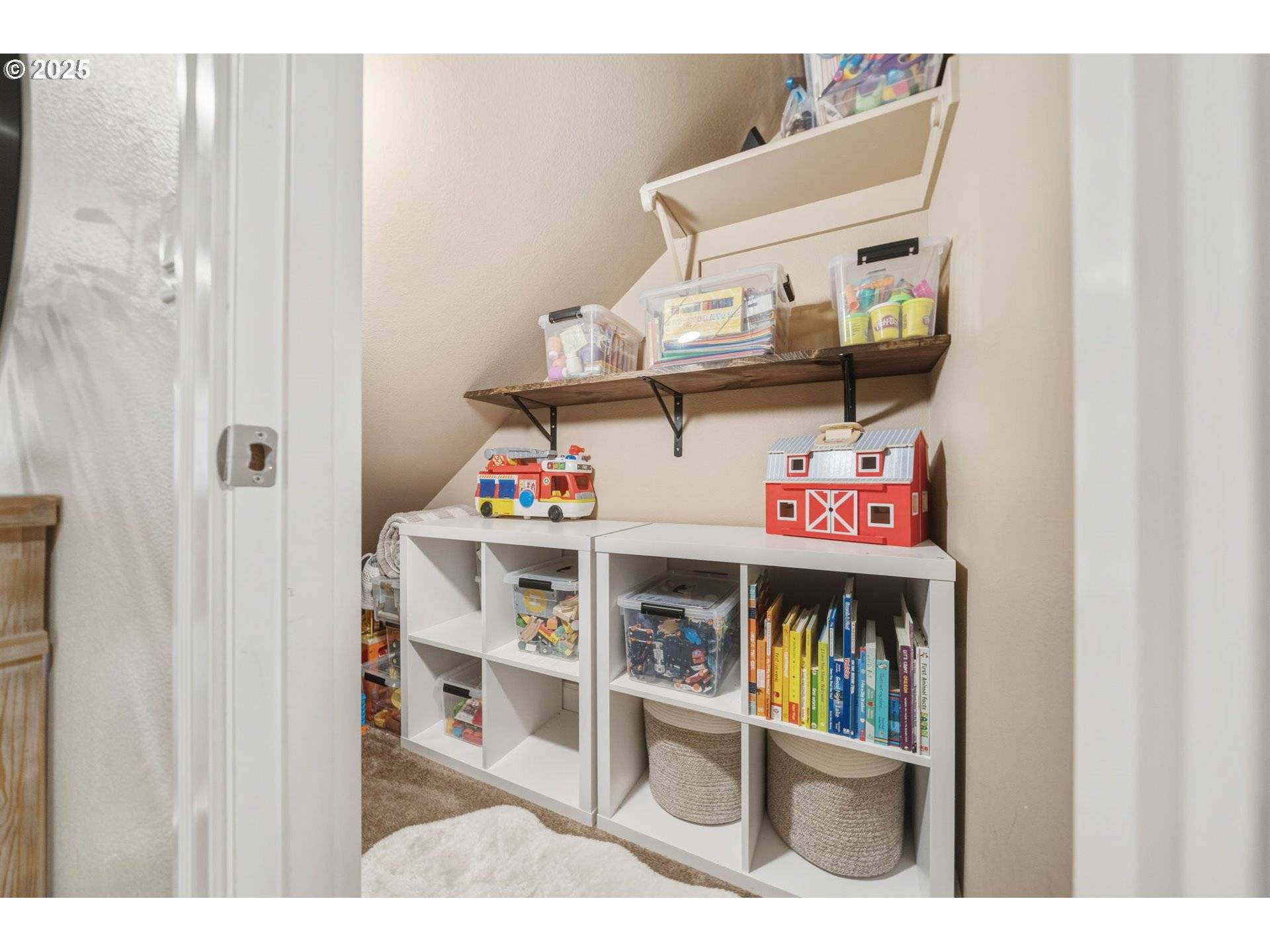 Sandy, OR 97055,19115 CORK AVE