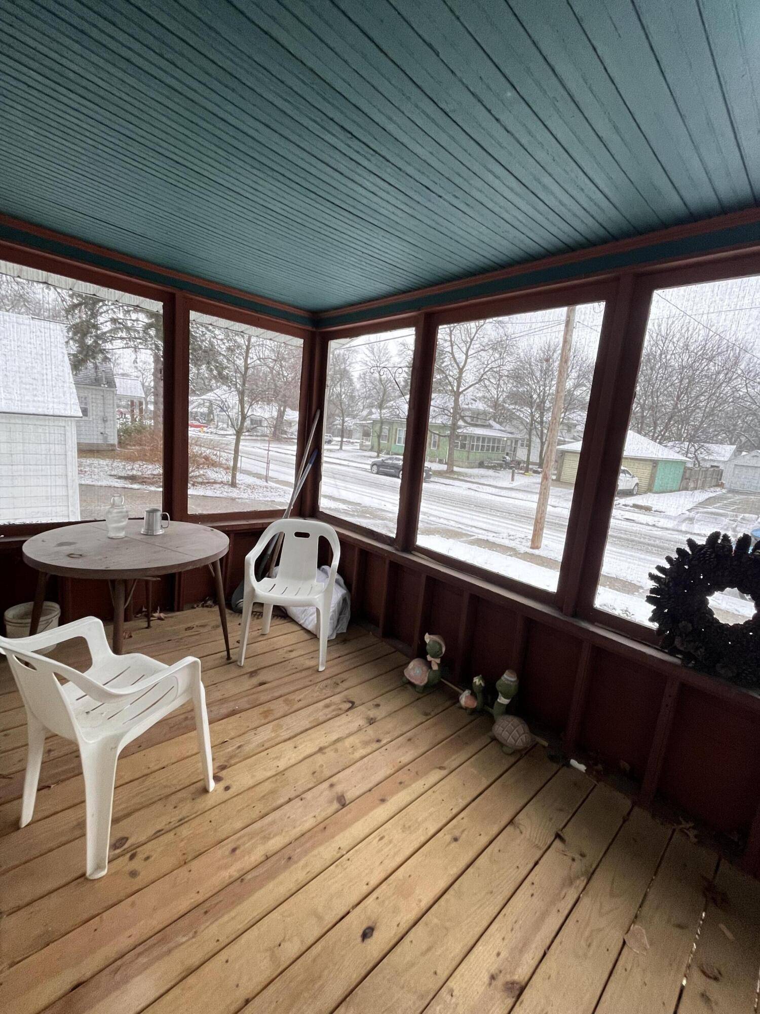 Grand Rapids, MI 49505,812 Graceland ST NE