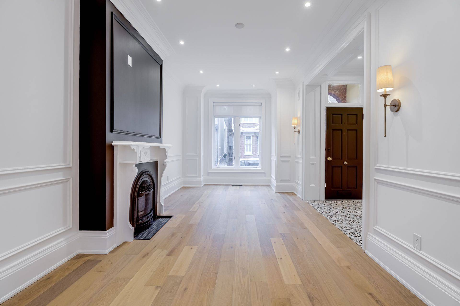 Toronto C08, ON M4X 1A1,5 Aberdeen AVE