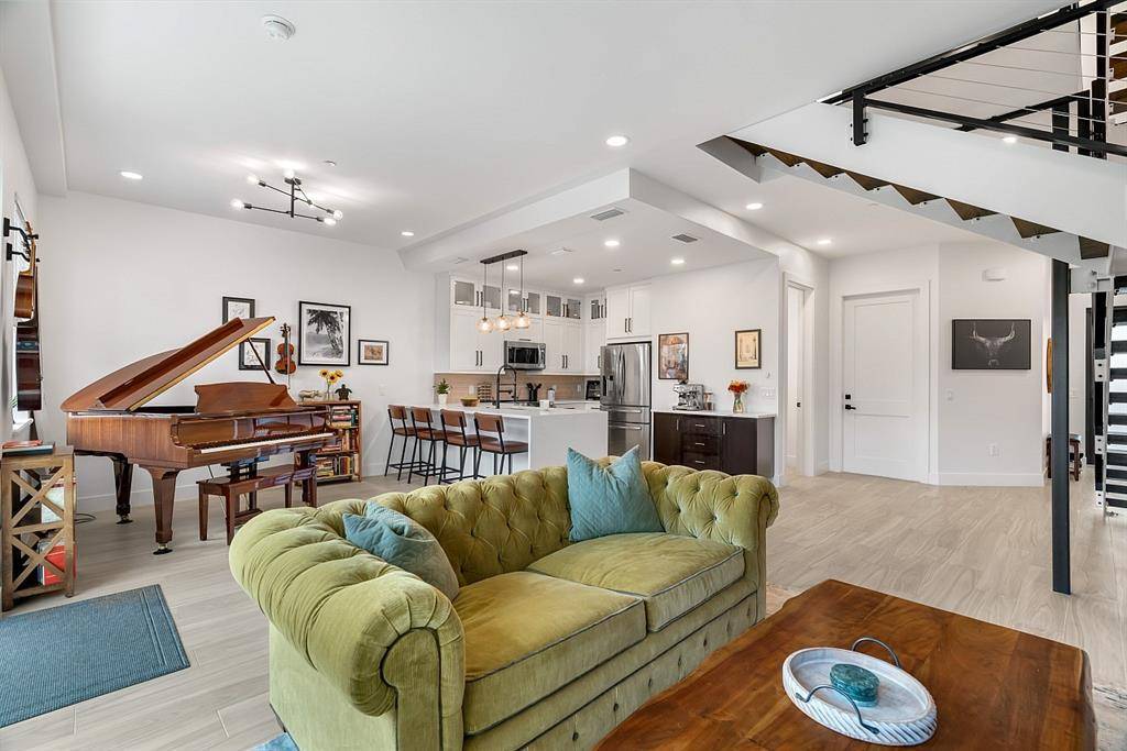 Indialantic, FL 32903,109 Ormond Dr #1