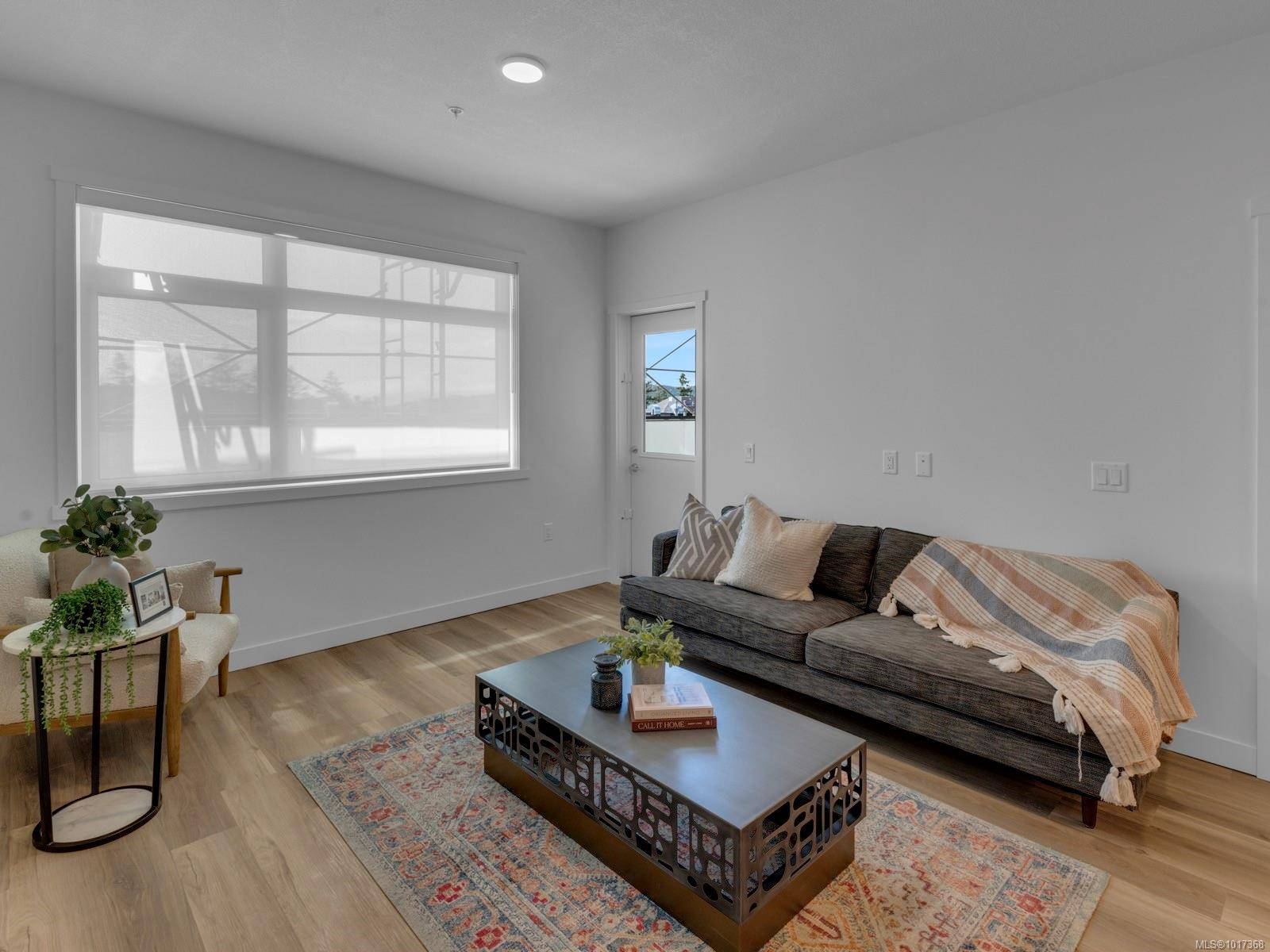 Langford, BC V9B 7A6,2390 City Gate Blvd #524