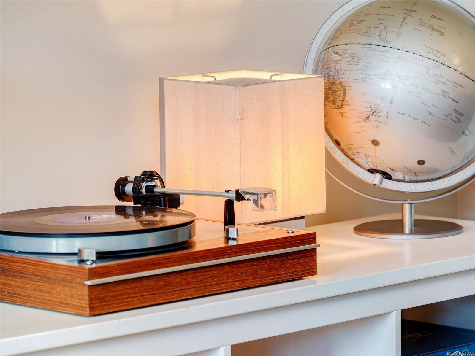 Langford, BC V9B 0C9,1375 Bear Mountain Pkwy #120