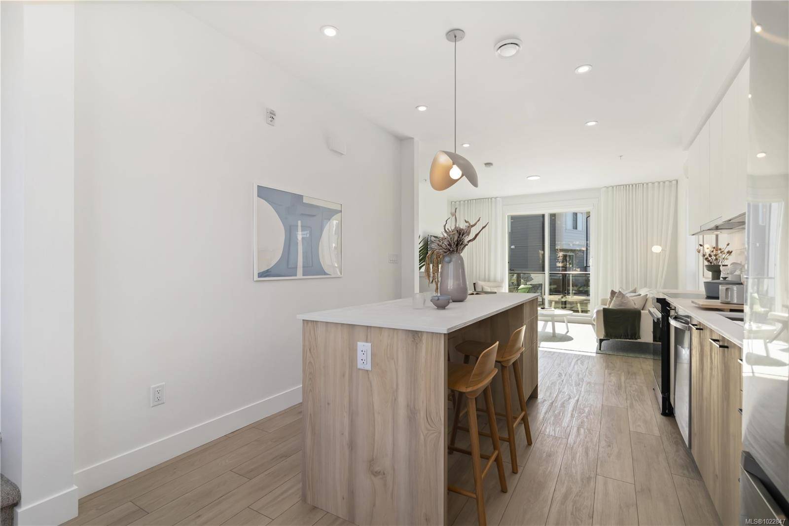 Colwood, BC V9C 0S5,368 Tradewinds Ave #73