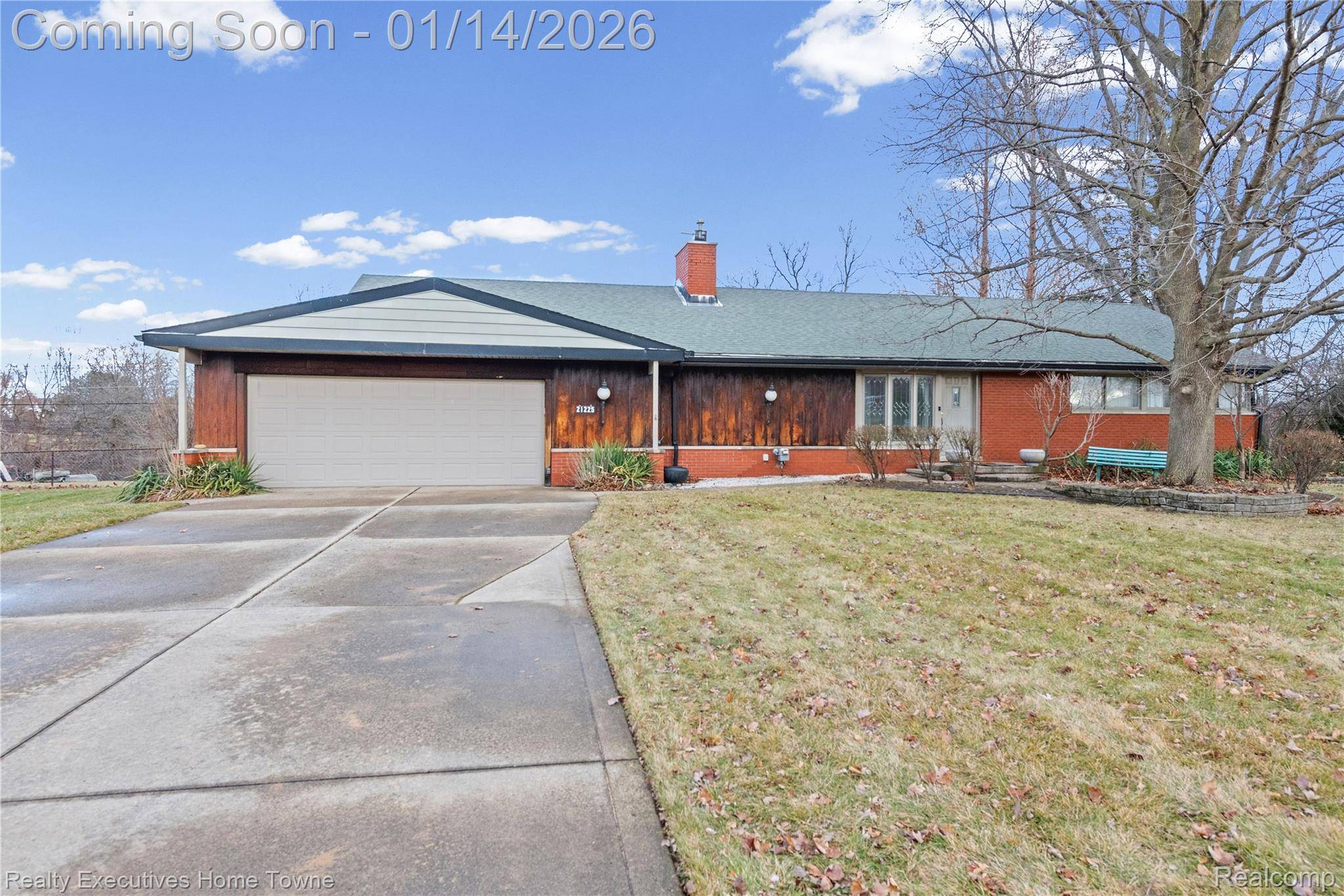 Clinton Township, MI 48036,21225 Balfour ST