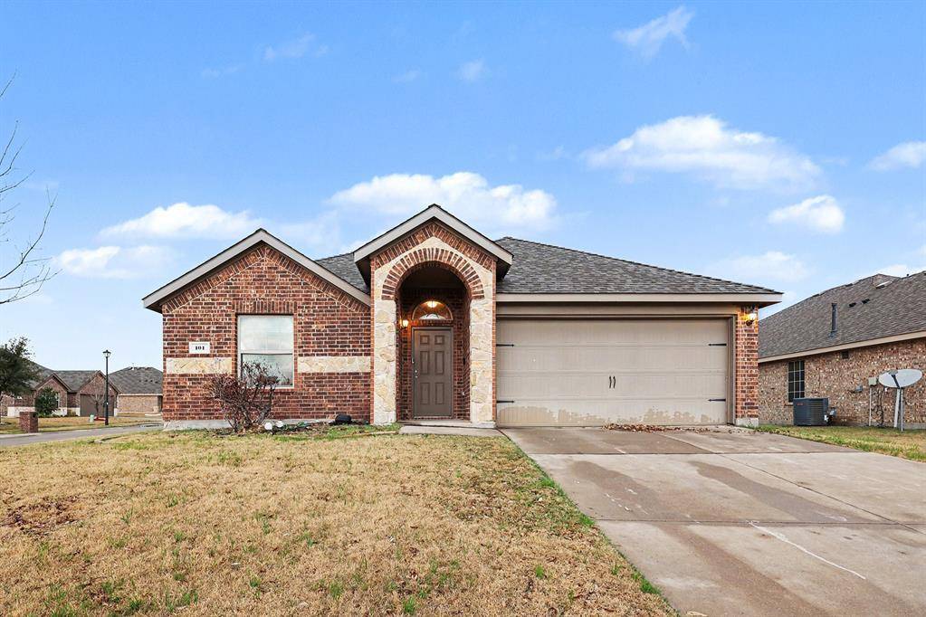 Waxahachie, TX 75165,101 Pony Court