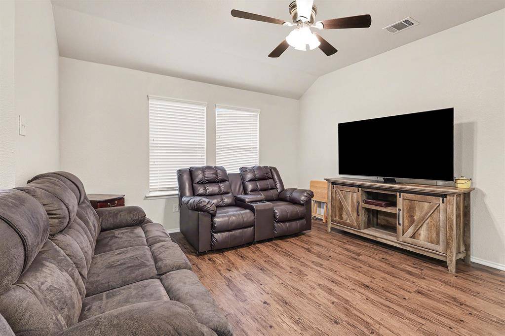 Waxahachie, TX 75165,101 Pony Court