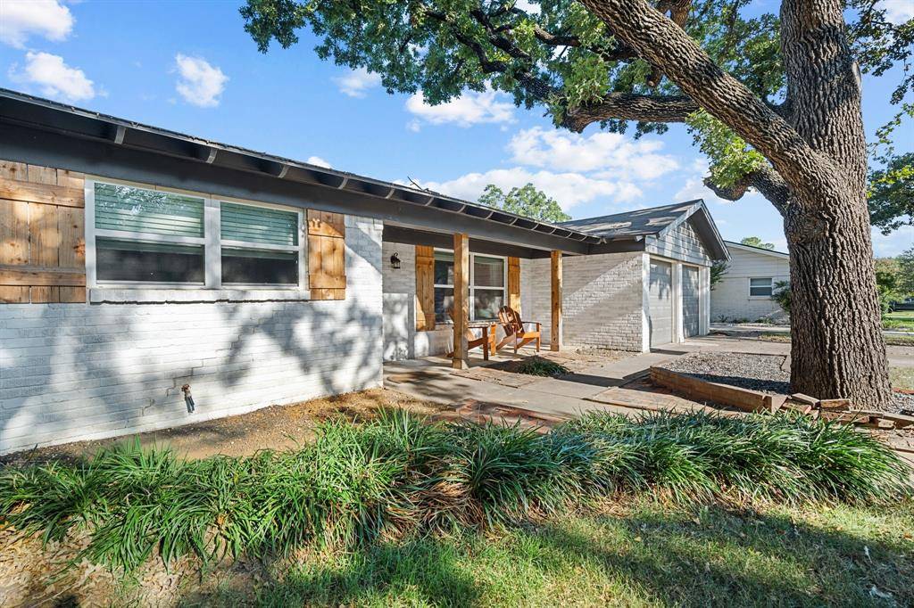 Bedford, TX 76021,2317 Shady Grove Drive