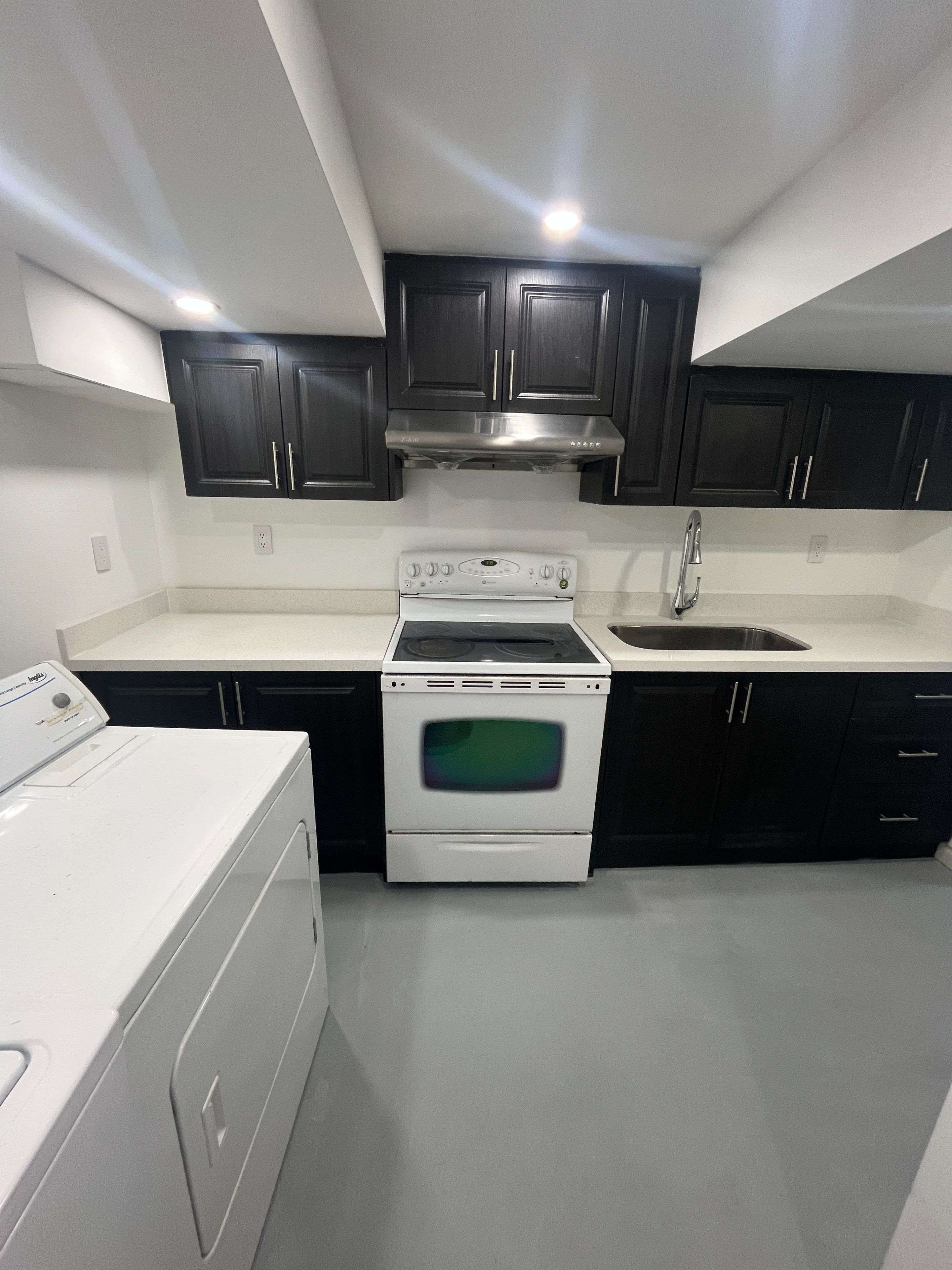 Toronto E09, ON M1G 3P4,Address not disclosed