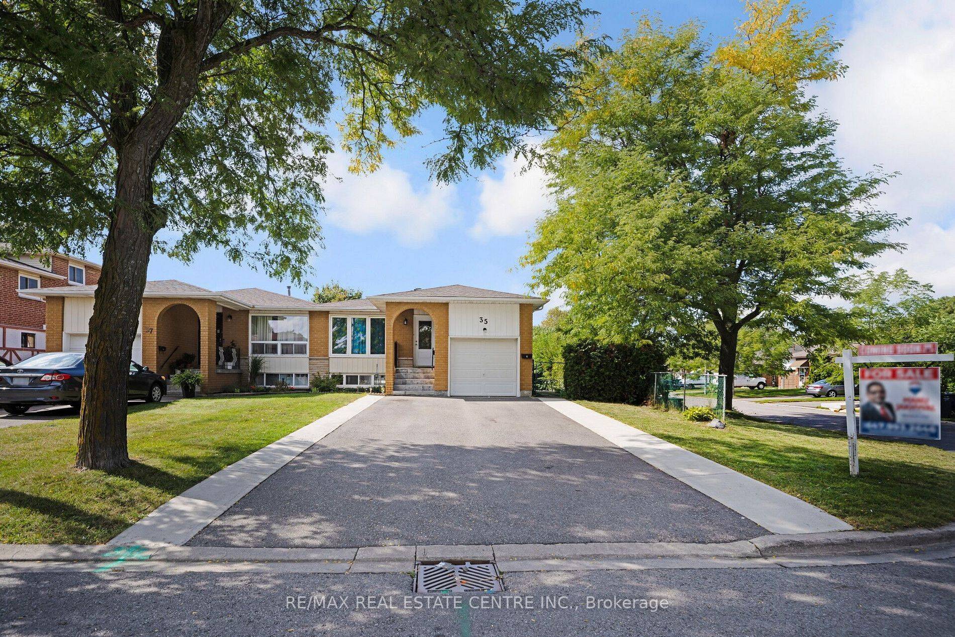 Brampton, ON L6S 3C4,35 Madison ST