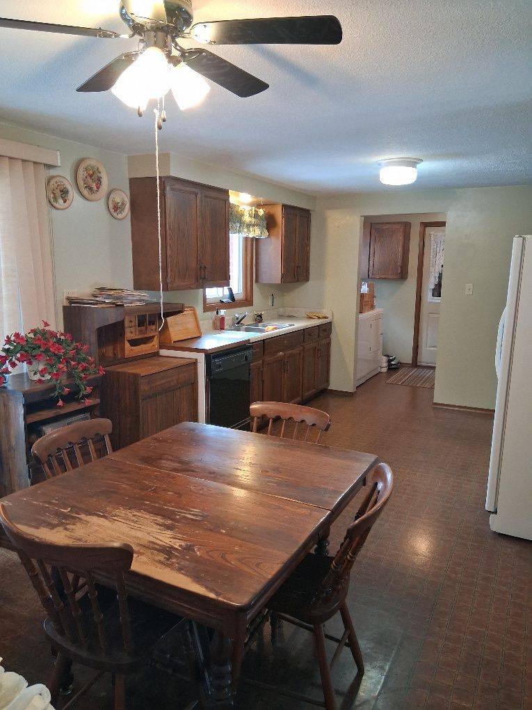 Howick, ON N0G 1M0,90886 McIntosh Line