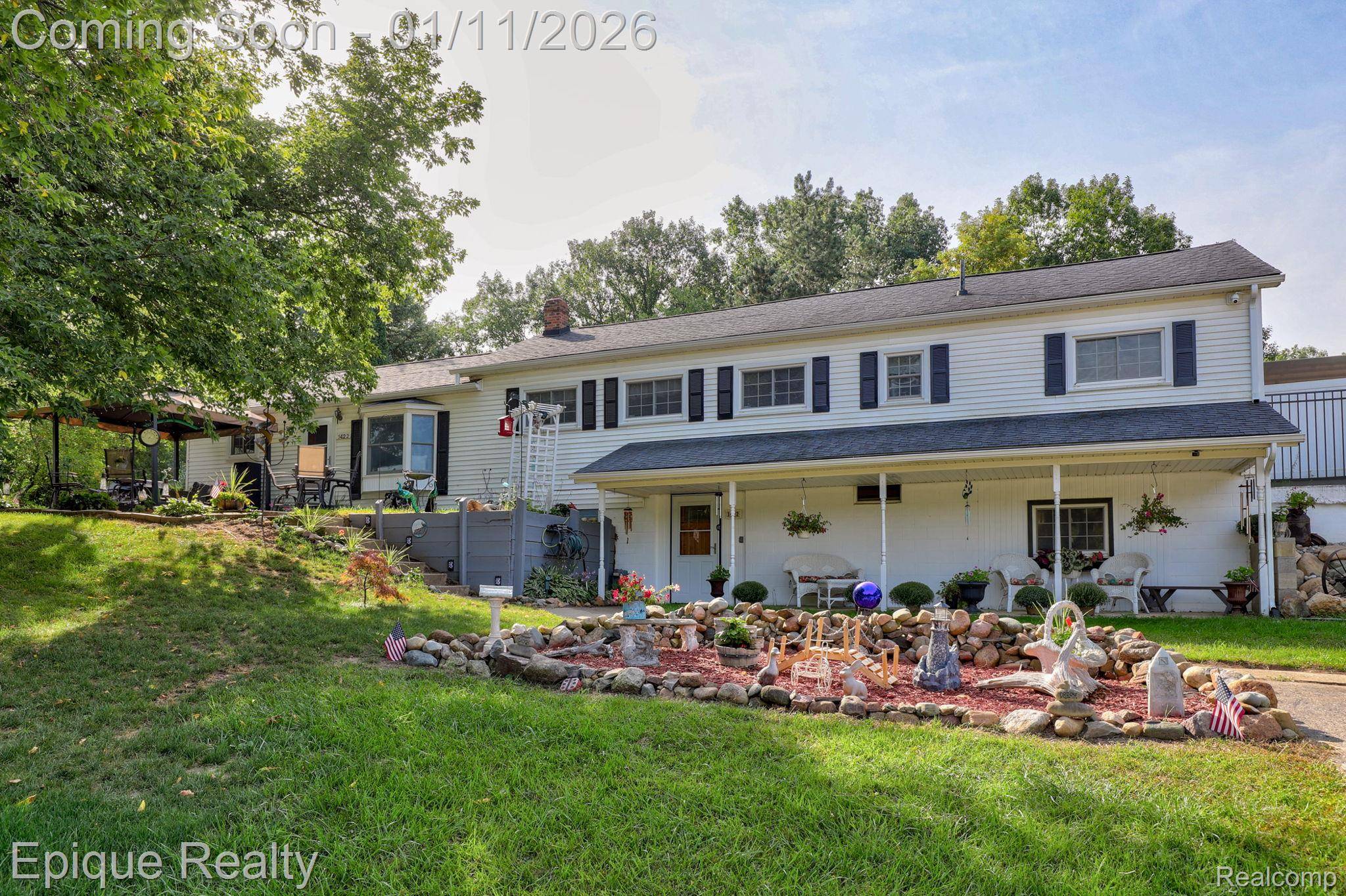 Columbiaville, MI 48421,1422 E Barnes Lake RD