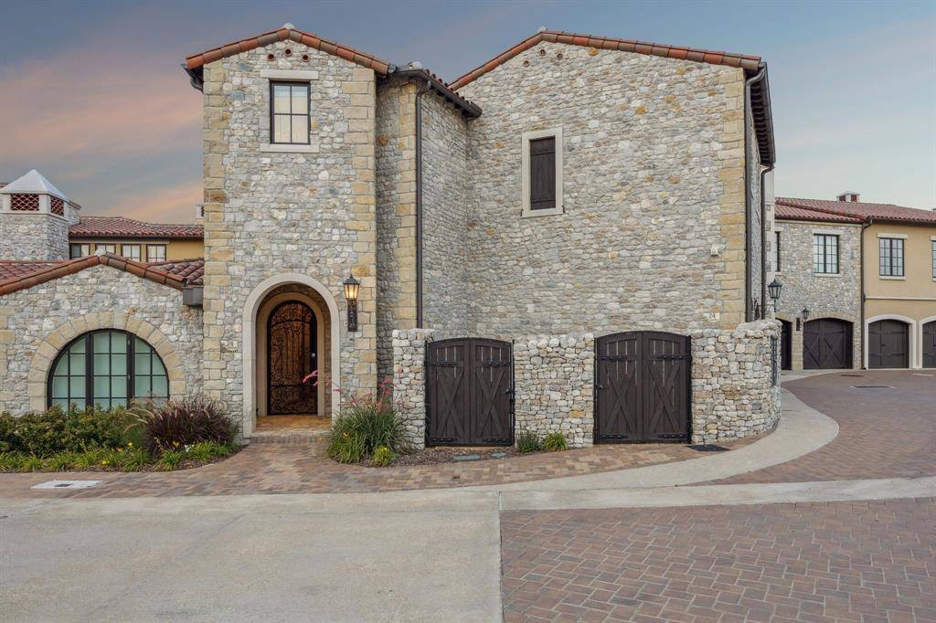 Westlake, TX 76262,24 Comillas Drive